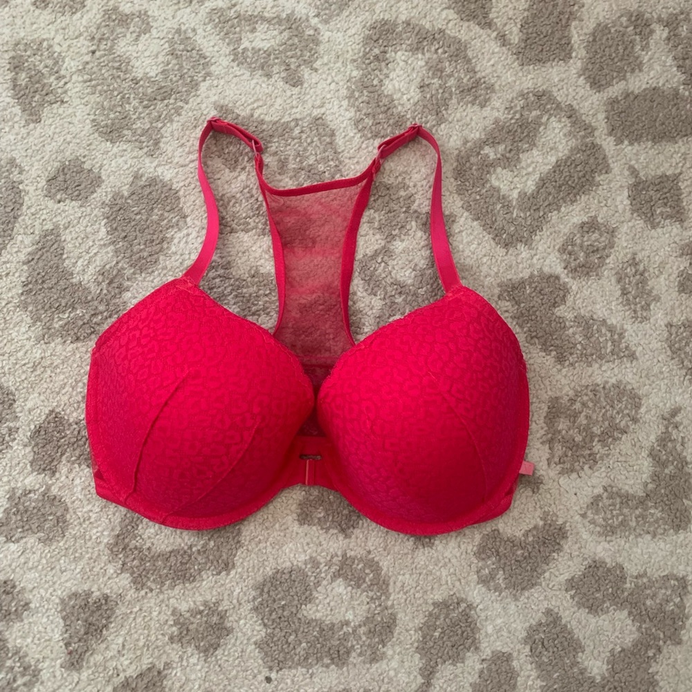 Victoria’s Secret racerback demo bra